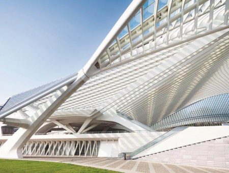 Vuelta al crecimiento de las grandes constructoras