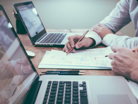 Cómo aunar beneficios y responsabilidad en los negocios