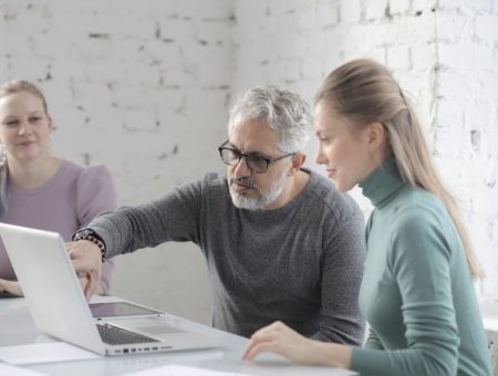 Automatización y robótica industrial: tres claves para implementar RPA en tu empresa